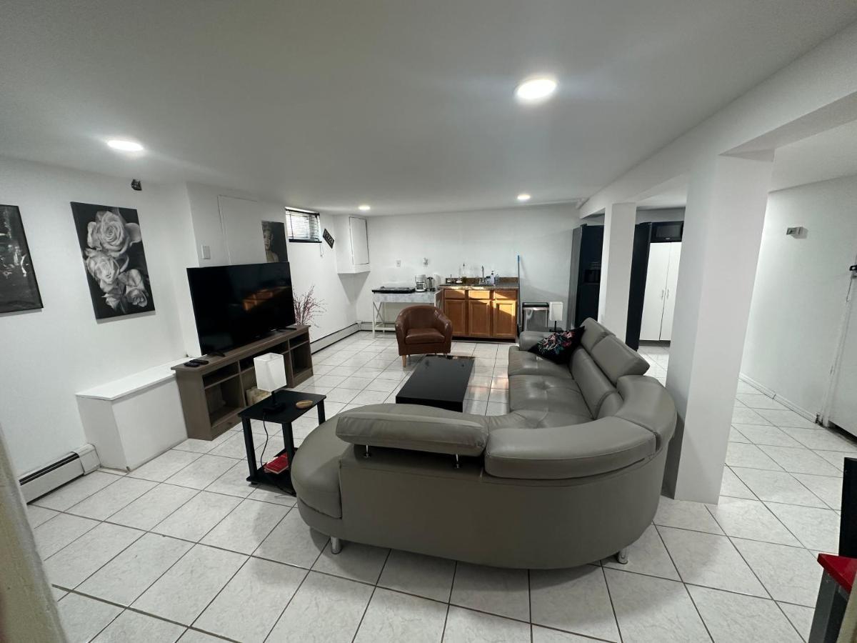 Cozy Spacious Guest Suite Englewood Exterior photo
